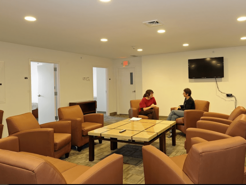 Harris House Foundation Women's Rehab Center